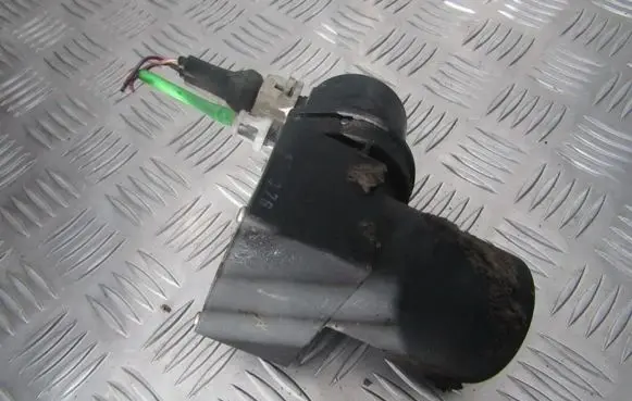 Volkswagen Polo III 6N 6N2 6NF Vacuum pump