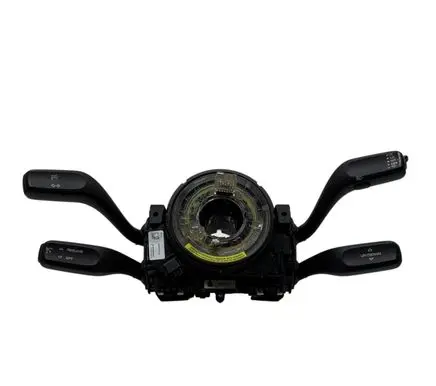 Wiper turn signal indicator stalk/switch