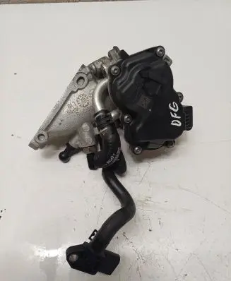 Volkswagen Tiguan Throttle valve 04L128059AA