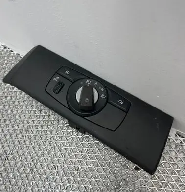 BMW 5 E60 E61 Light switch 6988565 33295201 50070610260799