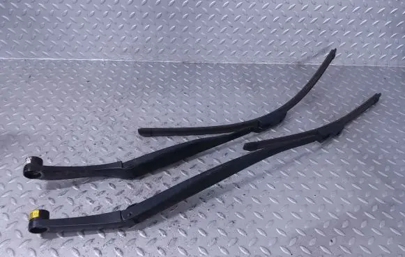 KIA Optima Front wiper blade arm 98321D4000 98311D4000 98360D4000