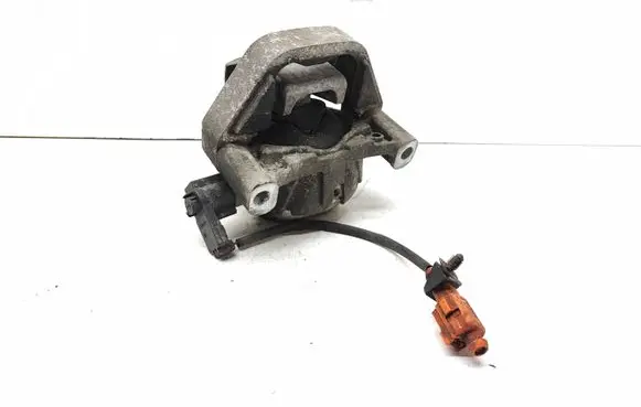 Audi A6 S6 C7 4G Engine mount bracket
