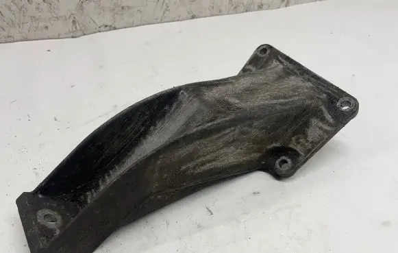 BMW 5 E39 Engine mounting bracket 1092973