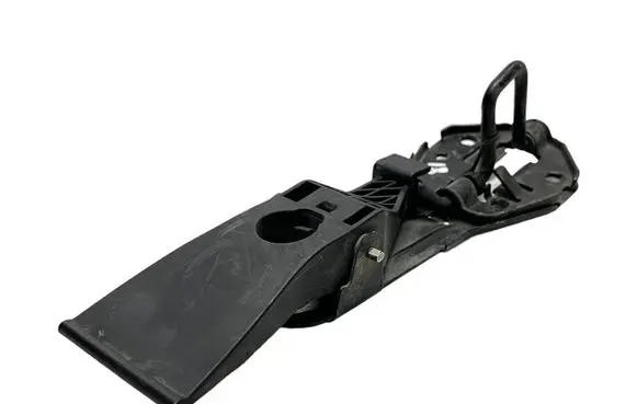 Audi A6 S6 C7 4G Engine bonnet/hood lock/latch loop/hook 4G0823480