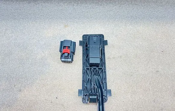 BMW 7 F01 F02 F03 F04 Airbag deployment crash/impact sensor 659930 02921