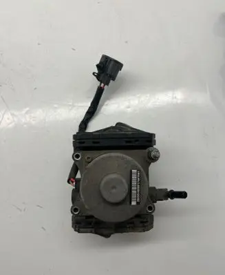 Opel Corsa F Vacuum pump 03718001361 0371800137