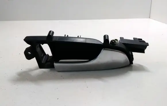 Audi A3 S3 8P Front door interior handle 8P3867020