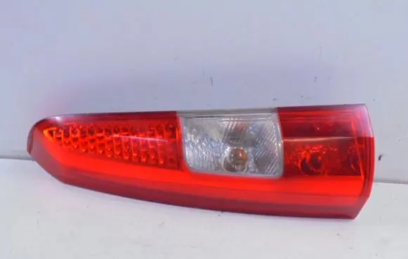 Volvo V70 Rear/tail lights 160985