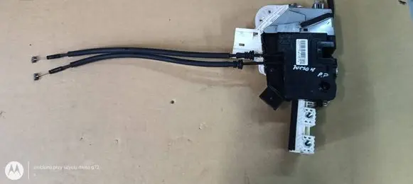 Hyundai Tucson LM Front door lock 81320D7110