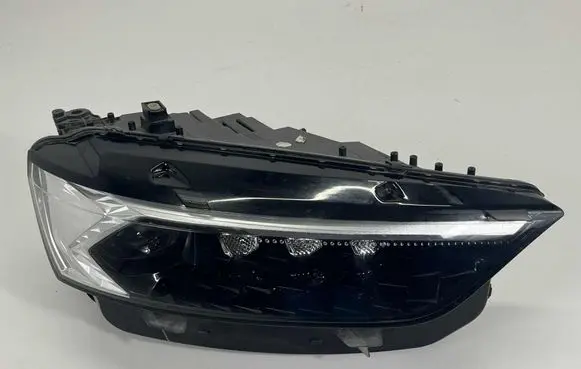 Citroen DS7 Crossback Headlight/headlamp 9816526980 49520999 1209181057