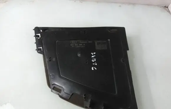 Audi A4 S4 B7 8E 8H Other trunk/boot trim element 8E9864897