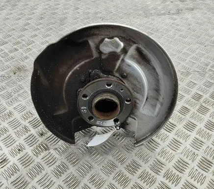 Volvo XC60 Rear wheel hub 32395005