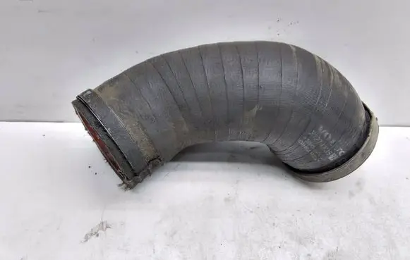 Volvo XC60 Intercooler hose/pipe 31274235