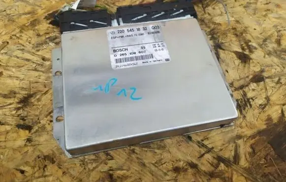 Mercedes-Benz S W220 ESP (stability system) control unit 