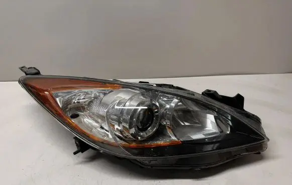 Mazda 3 II Headlight/headlamp 1Y444NA
