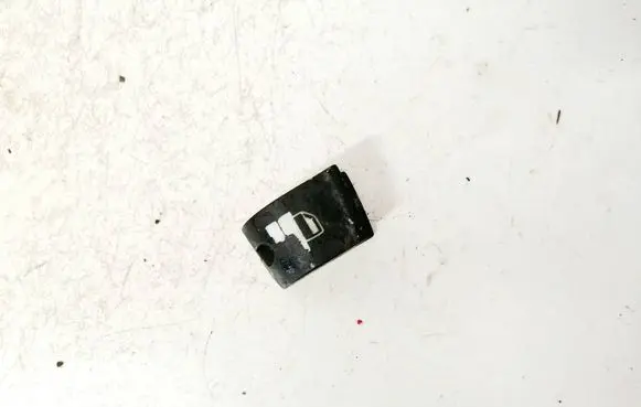 Audi A3 S3 8P Front door window switch trim 
