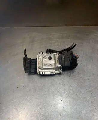 Hyundai ix20 Engine control unit/module 391182B350 9001090161