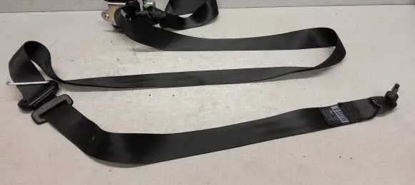 Ford Focus ST Front seatbelt BM5161294 617231800 PP5660654B