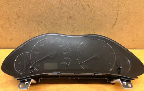 Toyota Avensis T250 Speedometer (instrument cluster) 8380005630H MB2574109865