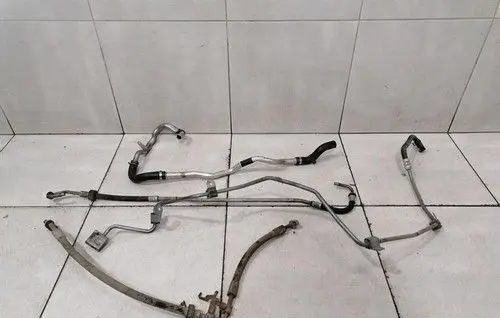 Mercedes-Benz GLE (W166 - C292) Headlight washer hose/pipe A1663200355
