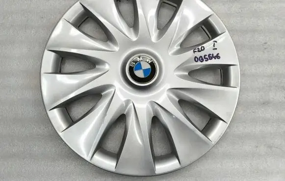 BMW 1 F20 F21 R13 wheel hub/cap/trim 