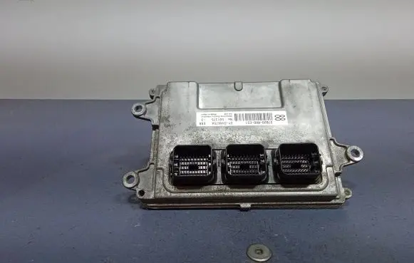 Honda FR-V Engine control unit/module ECU 37820-RH0-E51