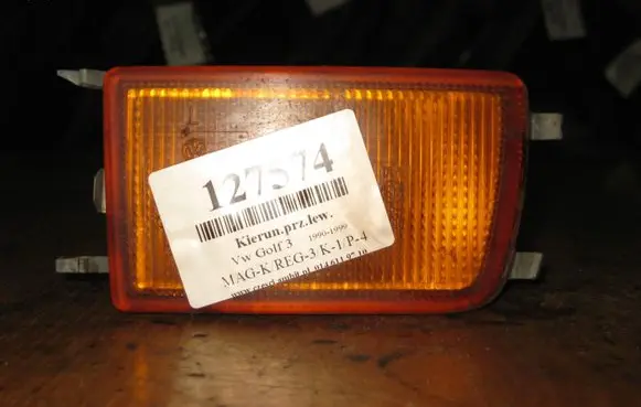 Volkswagen Golf III Front indicator light