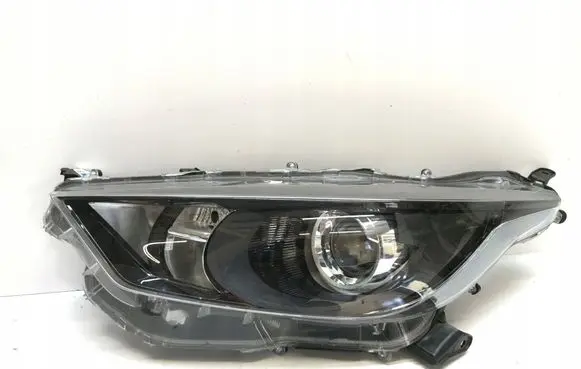 Toyota Yaris XP210 Headlight/headlamp L883X
