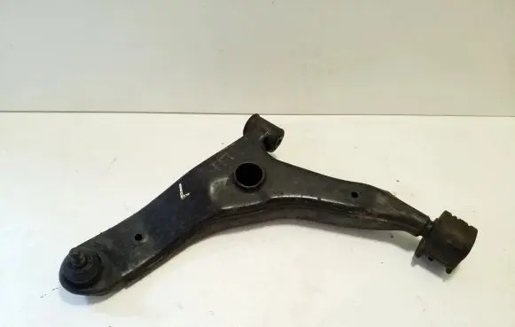 Volvo S40, V40 Front lower control arm/wishbone