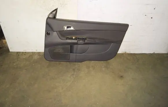 Volvo C30 Front door card panel trim 30661370