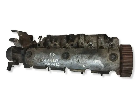 Renault Megane II Engine head 