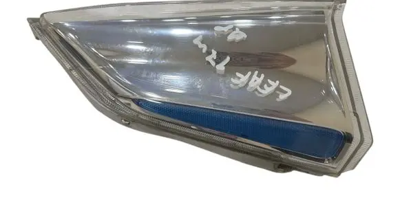 Nissan Leaf I (ZE0) Front reflector 261803NL0A L90030069