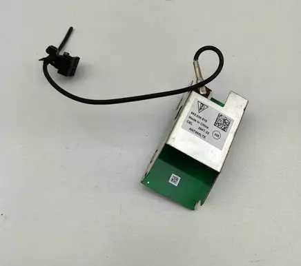 Aerial GPS antenna