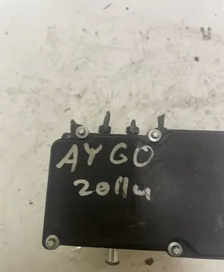 Toyota Aygo AB10 ABS Pump 445100H010