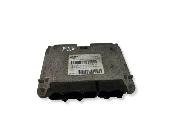 Fiat Panda II Engine control unit/module ECU 55196260 6160112501 4KPF5P54G