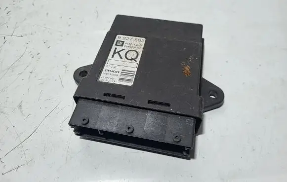 Opel Vectra C Door control unit/module 9227563 360572197 5WK46004