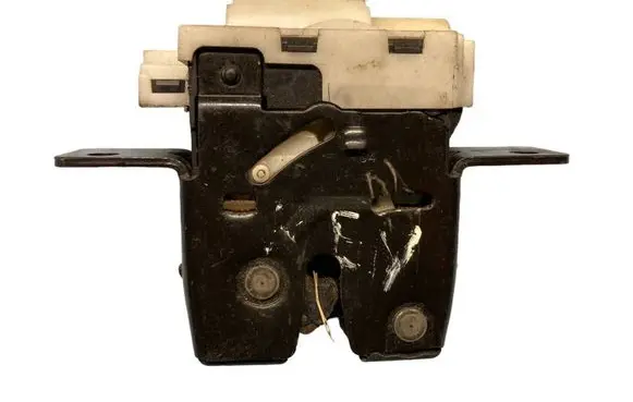 Renault Megane II Tailgate/trunk/boot lock/catch/latch 8200076240E