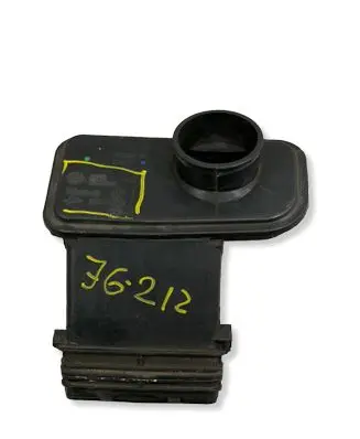BMW 5 G30 G31 G38 Windshield washer fluid reservoir/tank 7357287