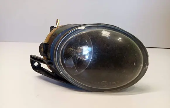 Volkswagen PASSAT B6 Front fog light 27129300