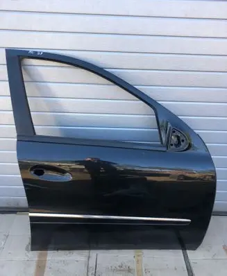 Mercedes-Benz ML W164 Front door 
