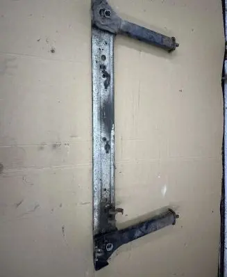 Renault Scenic III - Grand scenic III Bottom radiator support slam panel 