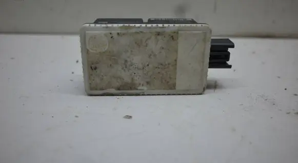 Volvo V50 Alarm control unit/module 30667793