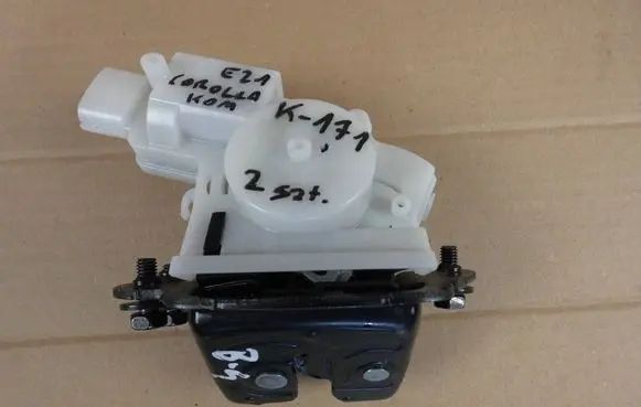 Toyota Corolla E210 E21 Tailgate/trunk/boot lock/catch/latch 6935012250