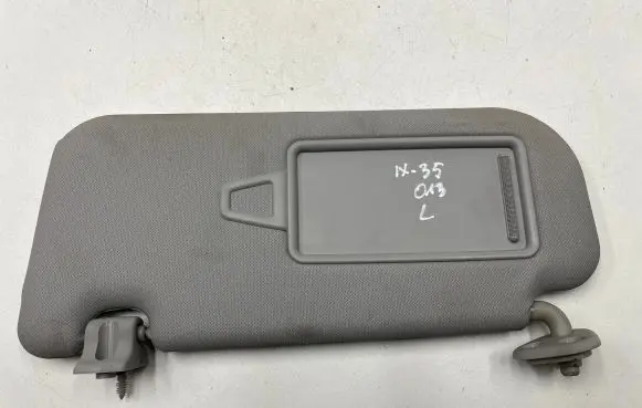 Sun visor