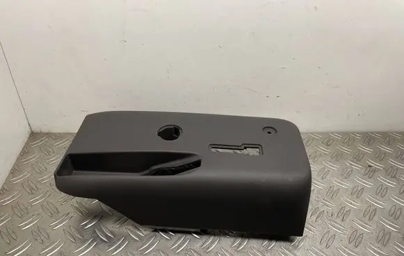 Lincoln MKZ II Steering wheel column trim DP533533 DP533533B