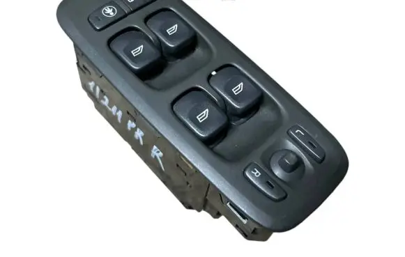 Volvo V70 Electric window control switch 8651327