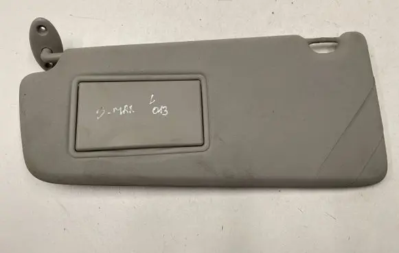 Sun visor