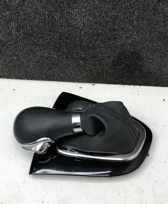 Renault Captur Gear shifter surround trim plastic 969353304R