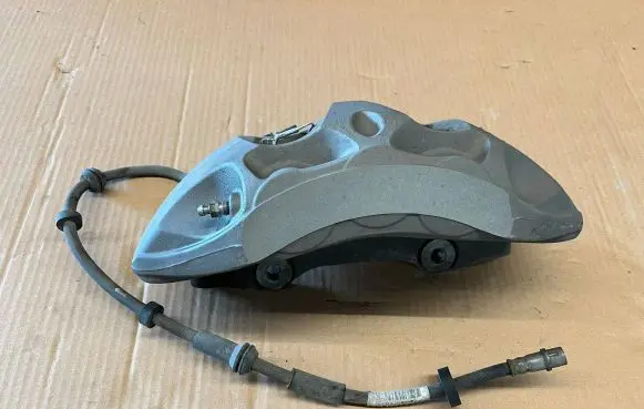 Audi Q7 4M Front brake caliper 4M0615105BG