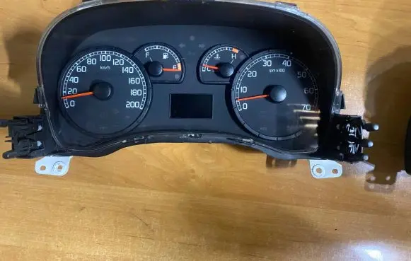 Fiat Panda II Speedometer (instrument cluster) 55500046010
